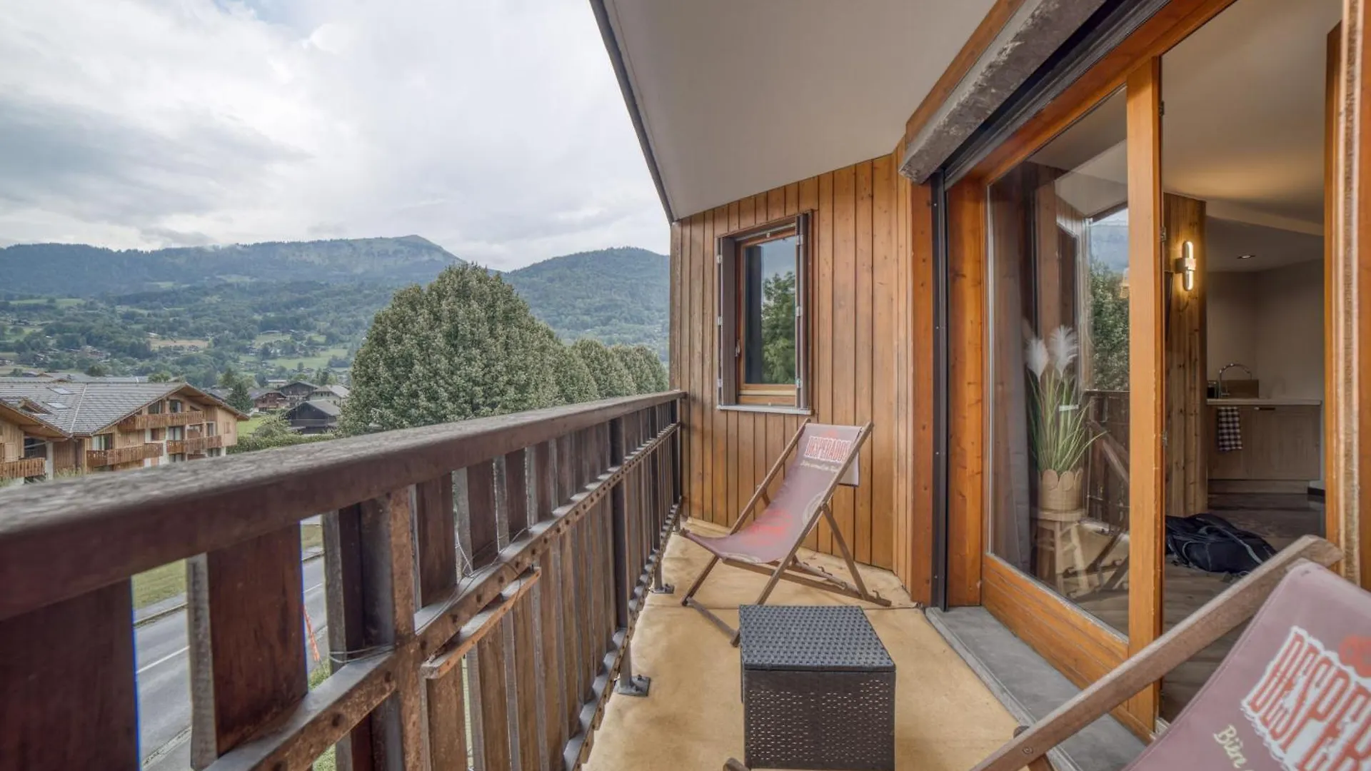 Charmant Appartement Avec Balcon Et Commodites Modernes Samoens Apartment