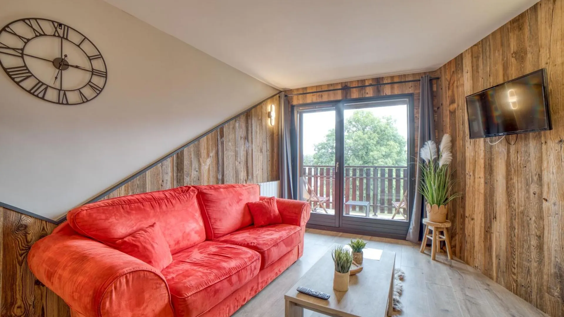Apartment Charmant Appartement Avec Balcon Et Commodites Modernes Samoens France
