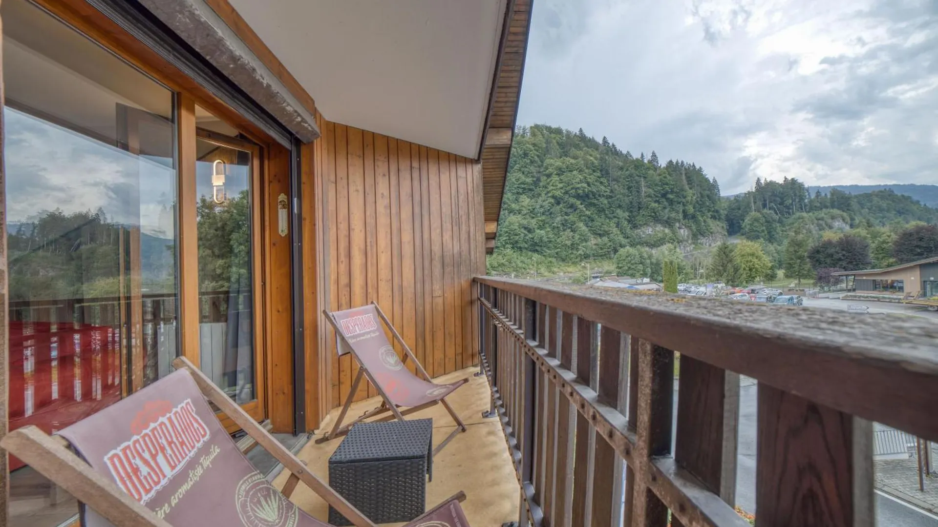 Apartment Charmant Appartement Avec Balcon Et Commodites Modernes Samoens