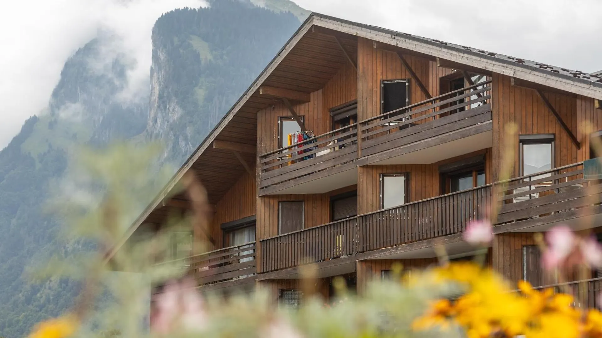 Charmant Appartement Avec Balcon Et Commodites Modernes Samoens 0*,