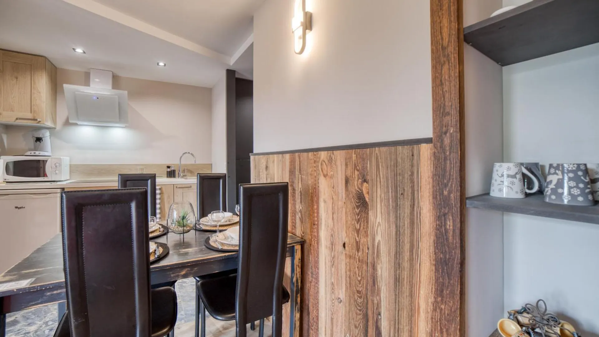 Charmant Appartement Avec Balcon Et Commodites Modernes Samoens Apartment