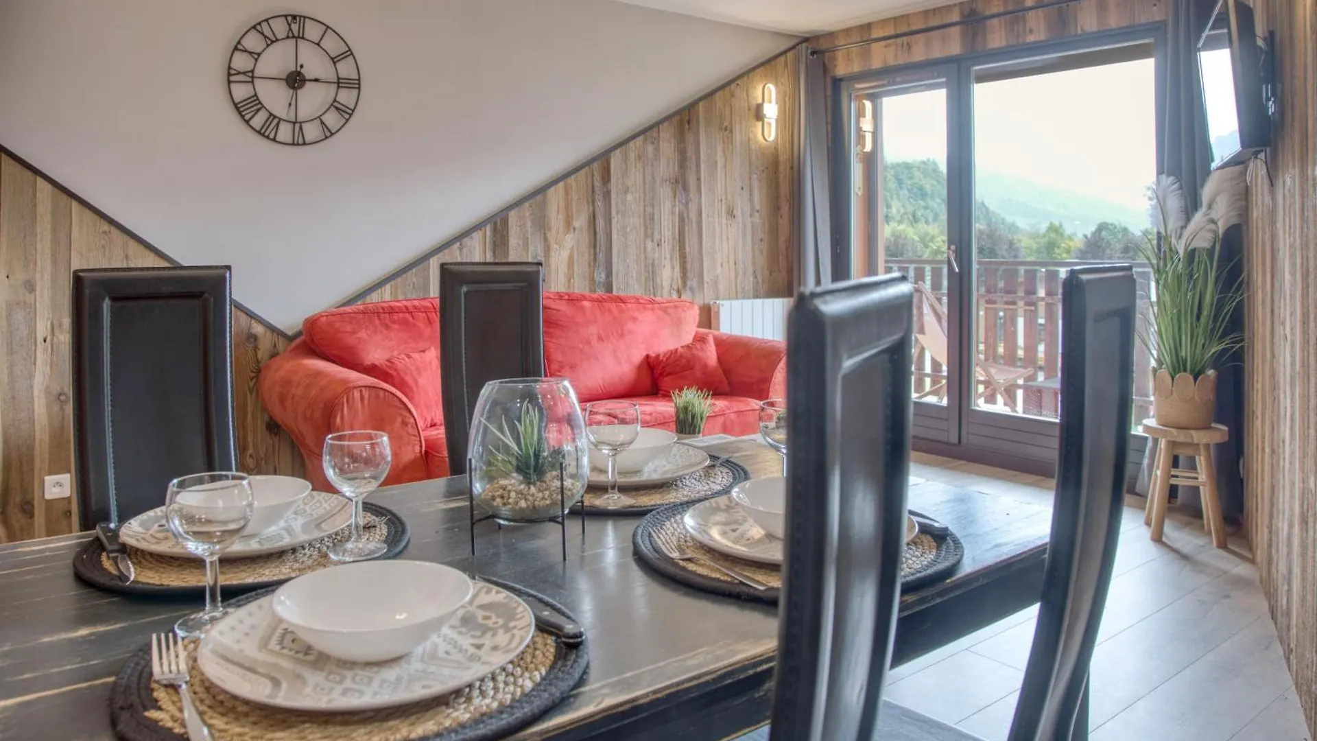 Apartment Charmant Appartement Avec Balcon Et Commodites Modernes Samoens France